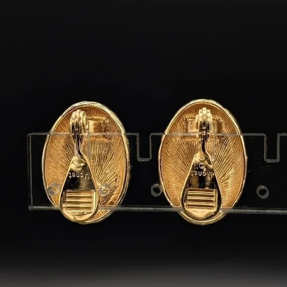 Nos Vintage MONET Goldtoned Clip Earrings with Rhinestone Pavé Detail - Picture 4 of 7